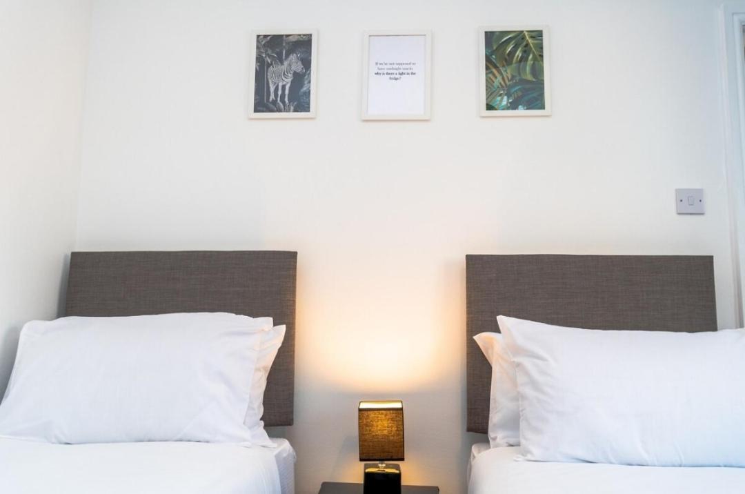 Вилла Charming York House- Walking Distance To Town Centre Экстерьер фото