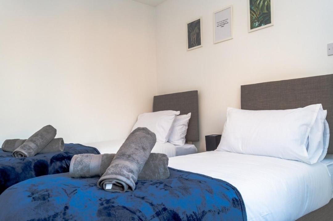 Вилла Charming York House- Walking Distance To Town Centre Экстерьер фото